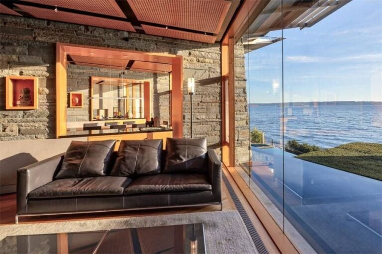 Buy Modern Waterfront Homes: Complete Guide to Luxury Coastal Living